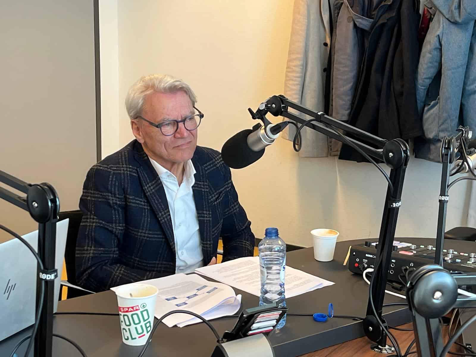 Besturen en toezien in situaties van bijzonder beheer, met Richard Janssen en Wilma van der Scheer